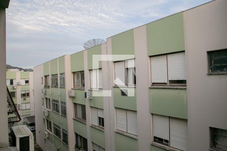 Vista Sala de apartamento à venda com 2 quartos, 75m² em Teresópolis, Porto Alegre