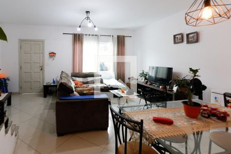 Sala de casa à venda com 3 quartos, 100m² em Jardim Ester, São Paulo