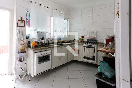 Cozinha de casa para alugar com 3 quartos, 100m² em Jardim Ester, São Paulo