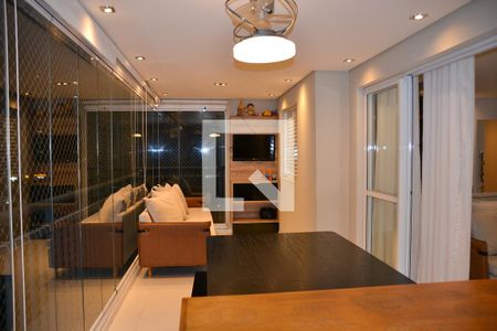 Apartamento à venda com 148m², 3 quartos e 3 vagas Apartamento à venda com 148m², 3 quartos e 3 vagasÁrea Gourmet