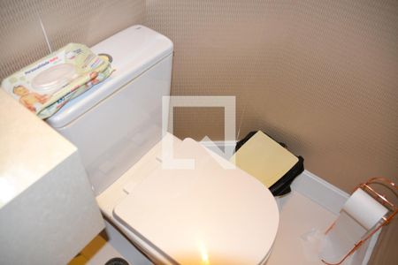 Apartamento à venda com 148m², 3 quartos e 3 vagas Apartamento à venda com 148m², 3 quartos e 3 vagasLavabo