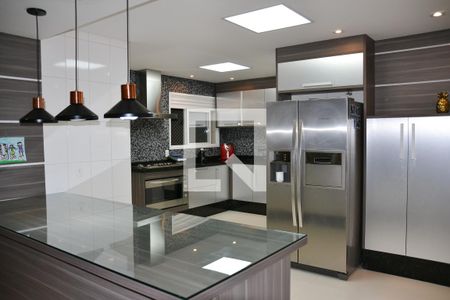 Apartamento à venda com 148m², 3 quartos e 3 vagas Apartamento à venda com 148m², 3 quartos e 3 vagasCozinha