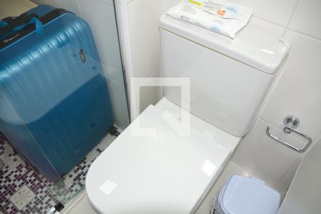 Apartamento à venda com 148m², 3 quartos e 3 vagas Apartamento à venda com 148m², 3 quartos e 3 vagasBanheiro Quarto 2