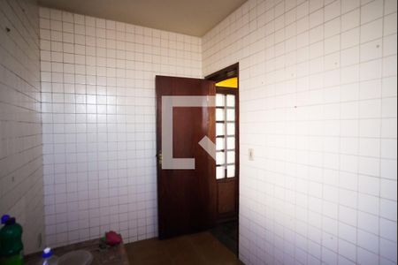 Cozinha de casa à venda com 3 quartos, 185m² em Itapoã, Belo Horizonte