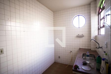 Cozinha de casa à venda com 3 quartos, 185m² em Itapoã, Belo Horizonte