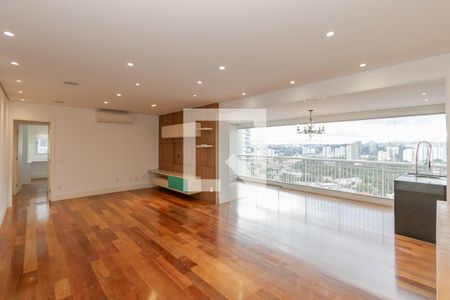 Sala de apartamento para alugar com 3 quartos, 134m² em Santo Amaro, São Paulo