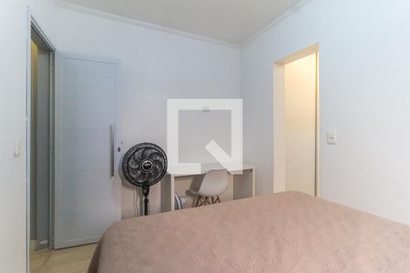 Quarto 1 - Suíte de casa para alugar com 2 quartos, 110m² em Conjunto Residencial Alvaro Bovolenta, Mogi das Cruzes