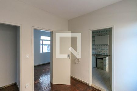 Quarto de apartamento para alugar com 5 quartos, 135m² em Sagrada Família, Belo Horizonte