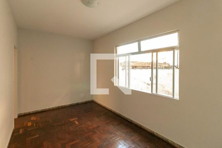 Sala de apartamento para alugar com 5 quartos, 135m² em Sagrada Família, Belo Horizonte