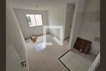 Apartamento para alugar com 2 quartos, 45m² em Comendador Soares, Nova Iguaçu