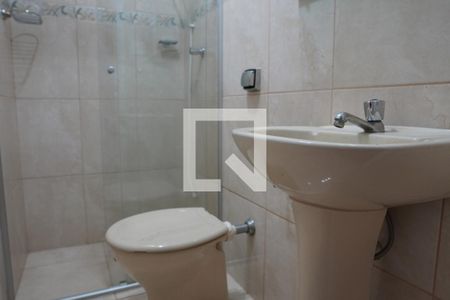 Banheiro Social de apartamento para alugar com 4 quartos, 127m² em Pinheiros, São Paulo