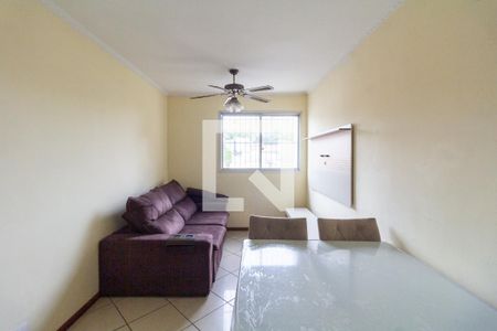 Sala de apartamento para alugar com 2 quartos, 62m² em Umuarama, Osasco