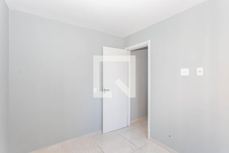 Quarto 2 de apartamento para alugar com 2 quartos, 55m² em Parque Bristol, São Paulo