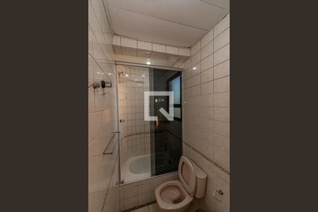 Banheiro da Suíte  de apartamento para alugar com 3 quartos, 100m² em Bonfim, Campinas
