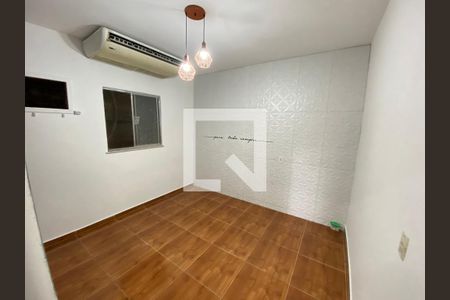 Quarto 01 de casa para alugar com 2 quartos, 80m² em Cachambi, Rio de Janeiro