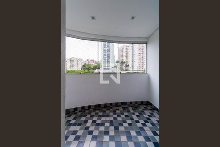 Varanda Sala de apartamento à venda com 3 quartos, 83m² em Jardim Ampliação, São Paulo