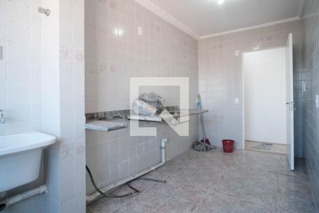 Cozinha de apartamento à venda com 2 quartos, 56m² em Vila Robertina, São Paulo