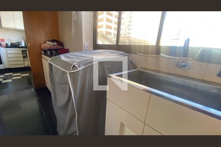 Área de Serviço de apartamento para alugar com 3 quartos, 212m² em Barreiro, Belo Horizonte