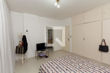 Suíte de apartamento à venda com 2 quartos, 130m² em Jardim Paulista, São Paulo
