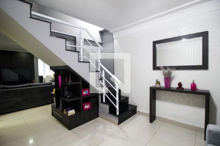 Sala de casa para alugar com 3 quartos, 267m² em Jardim Serrano, Votorantim