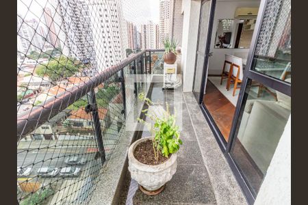 Varanda de apartamento à venda com 3 quartos, 140m² em Vila Regente Feijó, São Paulo
