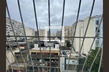 Vista de apartamento para alugar com 3 quartos, 132m² em Catete, Rio de Janeiro