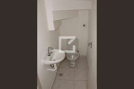 Lavabo de casa para alugar com 2 quartos, 65m² em Centreville, Cotia