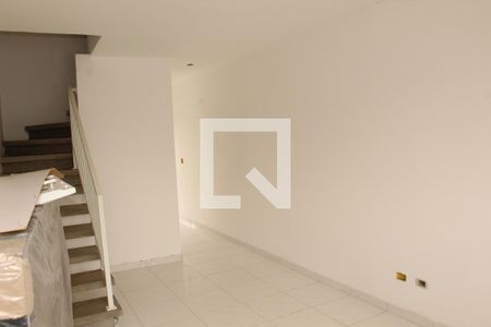 Sala de casa para alugar com 2 quartos, 65m² em Centreville, Cotia