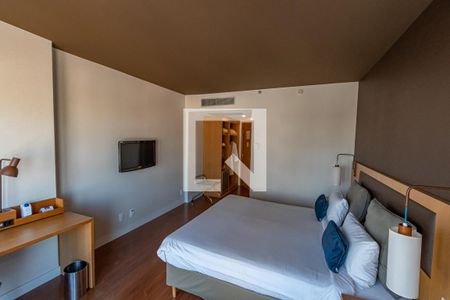 Sala/Quarto  de apartamento à venda com 1 quarto, 26m² em Bosque, Campinas