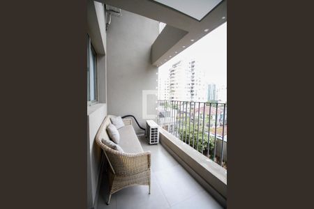 Varanda de kitnet/studio à venda com 1 quarto, 31m² em Cerqueira César, São Paulo