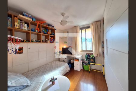 Quarto de apartamento à venda com 2 quartos, 90m² em Laranjeiras, Rio de Janeiro