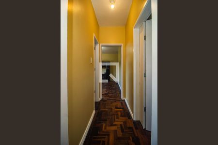 Corredor de apartamento para alugar com 2 quartos, 87m² em Partenon, Porto Alegre