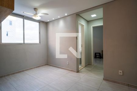 Sala de apartamento para alugar com 2 quartos, 46m² em Jardim Mirante dos Ovnis, Votorantim