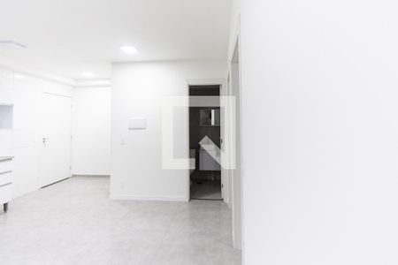 Sala/Cozinha de apartamento para alugar com 2 quartos, 40m² em Água Branca, São Paulo