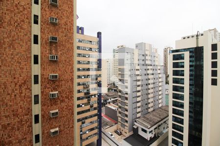 Vista de apartamento para alugar com 1 quarto, 45m² em Indianópolis, São Paulo