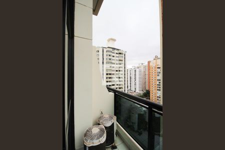 Varanda de apartamento para alugar com 1 quarto, 45m² em Indianópolis, São Paulo