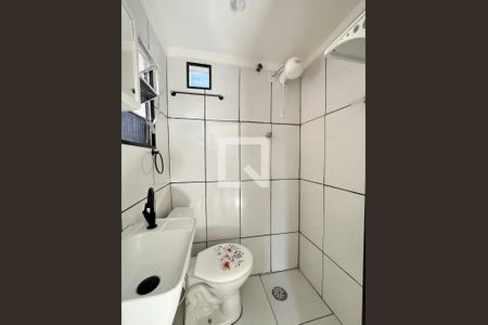 Banheiro da Suíte de casa para alugar com 1 quarto, 54m² em Americanópolis, São Paulo