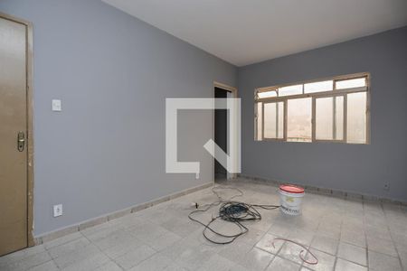 Sala de apartamento para alugar com 1 quarto, 80m² em Vila Prado, São Paulo