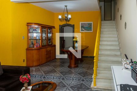 Sala de casa de condomínio à venda com 5 quartos, 294m² em Taquara, Rio de Janeiro