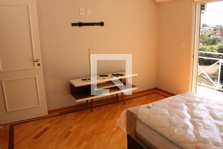 Suíte 1 de casa de condomínio para alugar com 3 quartos, 290m² em São Paulo Ii, Cotia