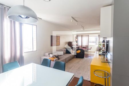 Sala de apartamento à venda com 4 quartos, 140m² em São Jorge, Belo Horizonte