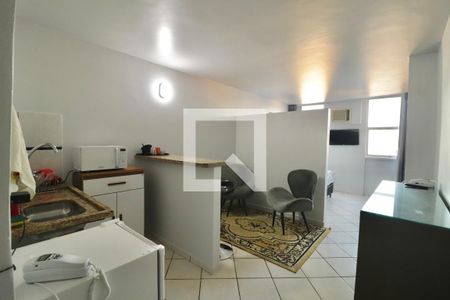 Studio para alugar com 28m², 1 quarto e sem vagaSala/cozinha