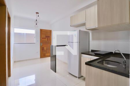 Sala/Cozinha de apartamento para alugar com 2 quartos, 40m² em Vila Bertioga, São Paulo