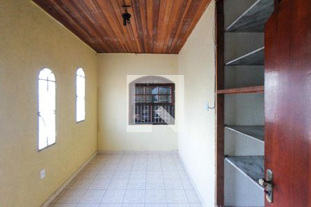 hall dos quartos de casa à venda com 3 quartos, 250m² em Vila Formosa, São Paulo