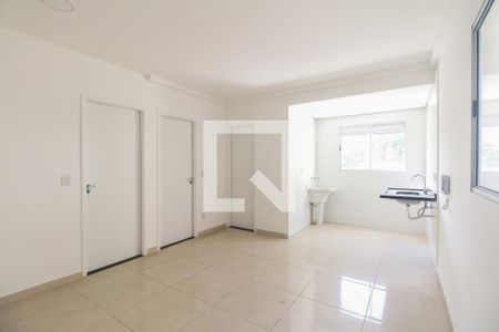 Sala  de apartamento à venda com 2 quartos, 36m² em Cidade Mãe do Céu, São Paulo