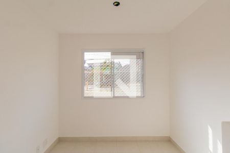 Sala e Cozinha Integrada  de apartamento à venda com 2 quartos, 35m² em Itaquera, São Paulo