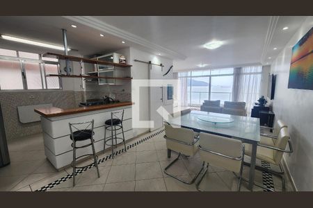 Sala de apartamento para alugar com 3 quartos, 157m² em Gonzaga, Santos