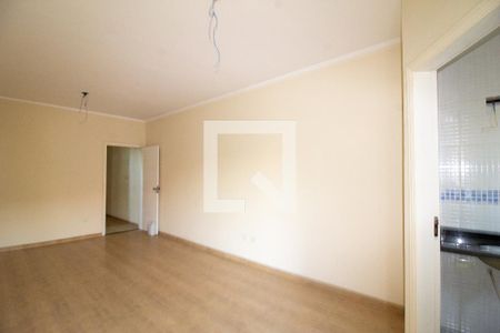 Suíte de casa à venda com 3 quartos, 180m² em Vila Maranduba, Guarulhos