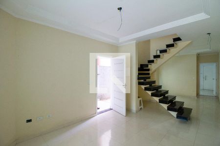 Sala de casa à venda com 3 quartos, 180m² em Vila Maranduba, Guarulhos