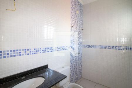 Banheiro da Suíte de casa à venda com 3 quartos, 180m² em Vila Maranduba, Guarulhos